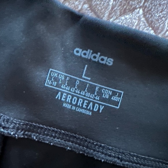 Women’s ADIDAS Leggings - Picture 3 of 3